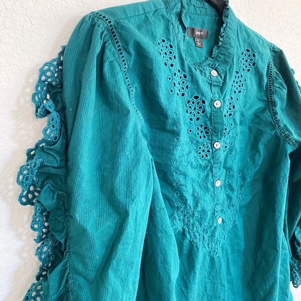 J. Crew Ruffle Eyelet Long Sleeve Blouse Emerald Green Embroidered Spring Preppy